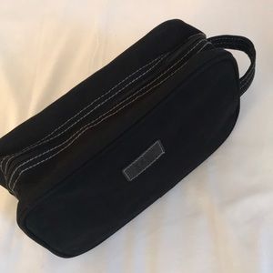 NIP. Thirty One Men's Essential Case 3396